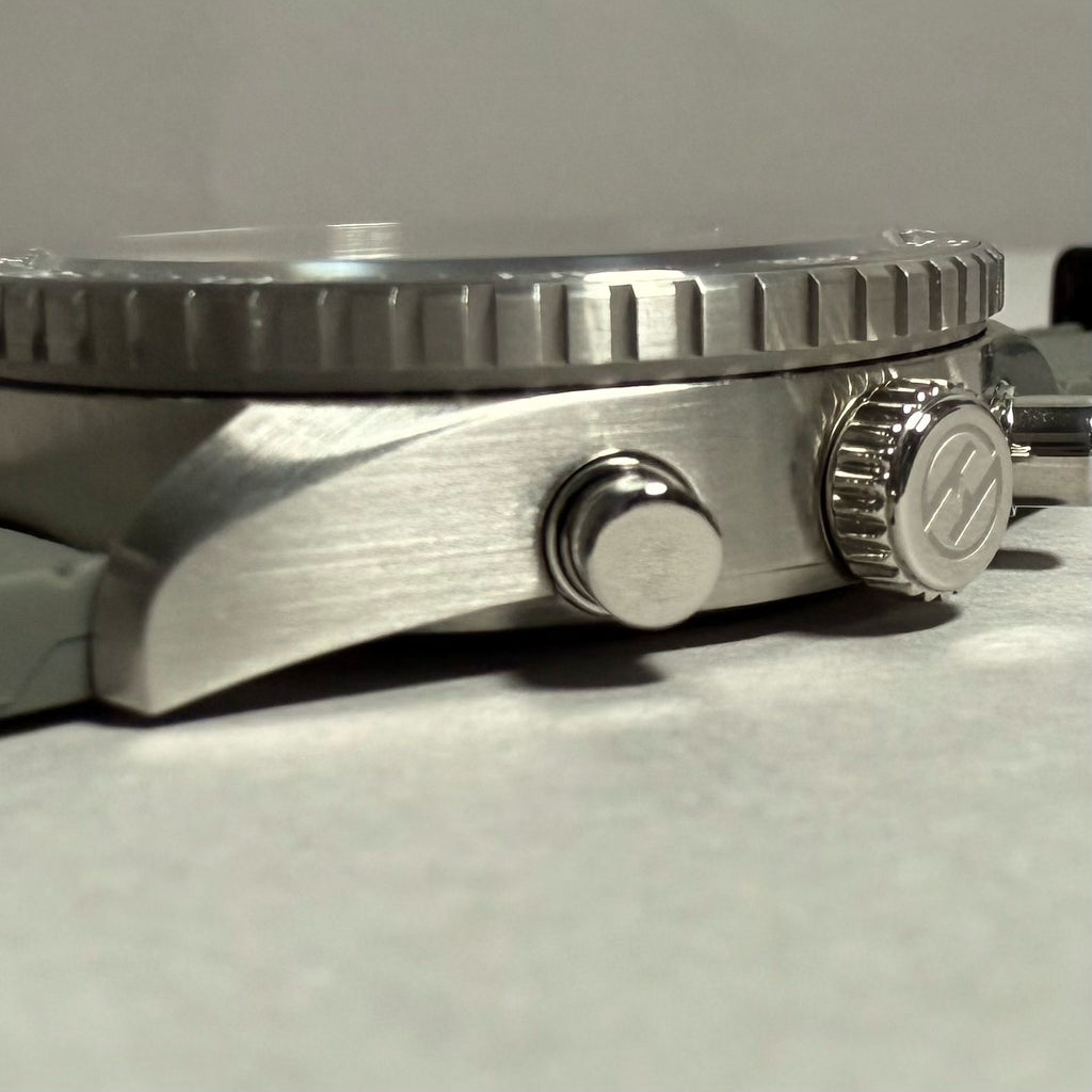 Helicon Professional Chronograph - Ion Yellow