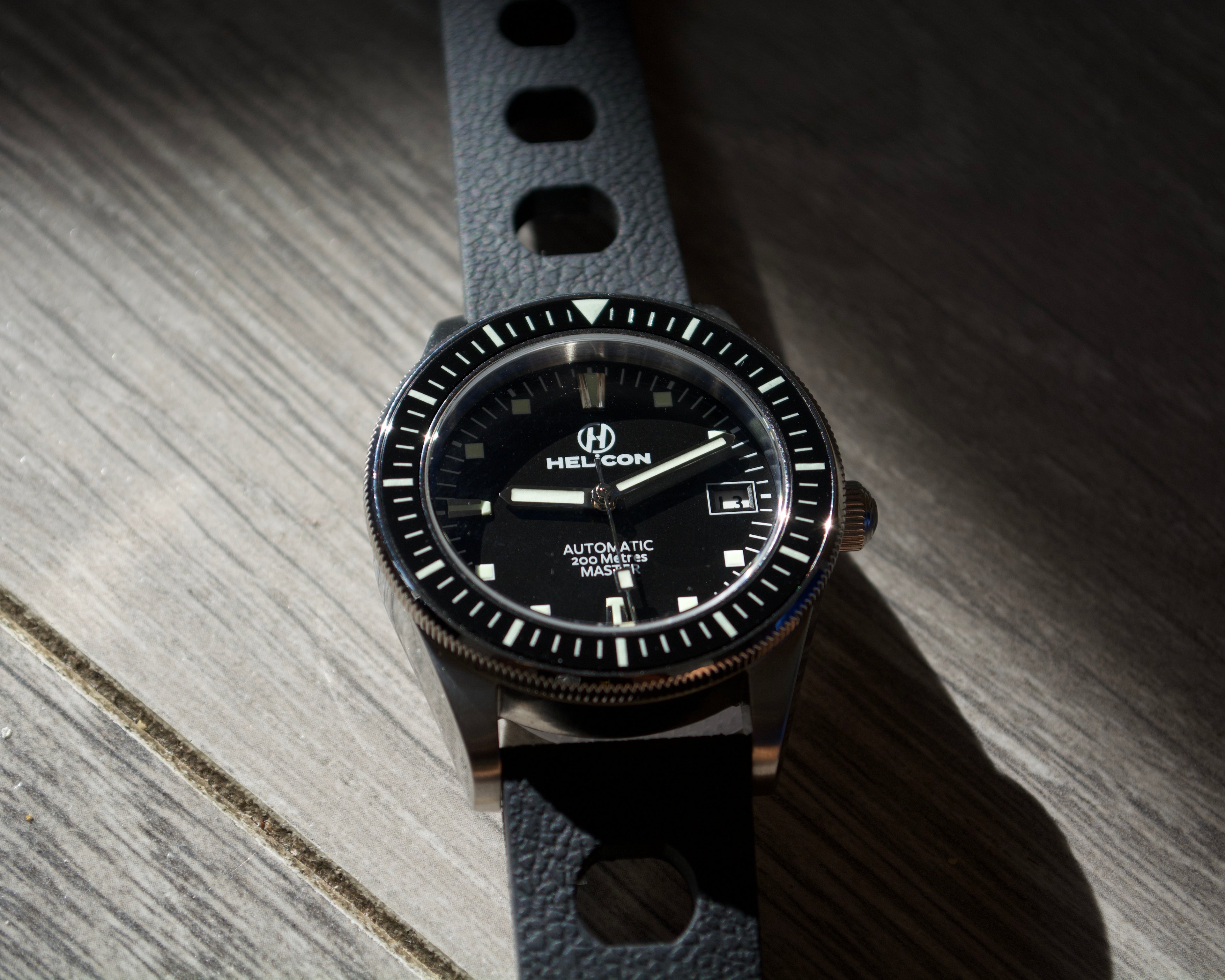 Helicon Master 62 Dive Watch Granite - Green Skin Diver