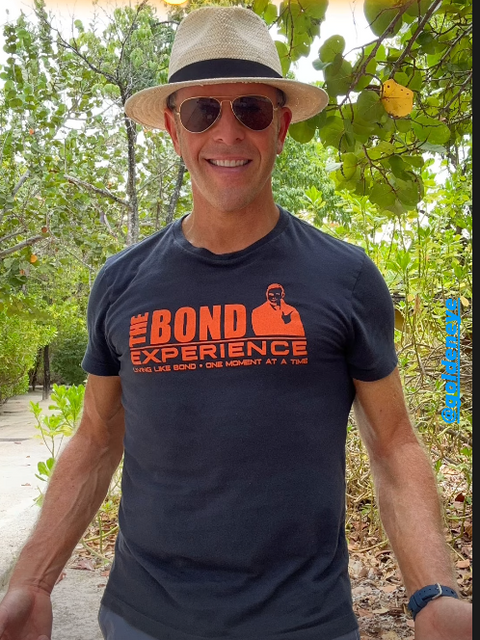 Helicon Master – Iridium Orange The Bond Experience Gatherall Edition